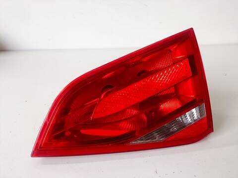 Piloto Trasero Derecho Audi A4 S LINE 143CV