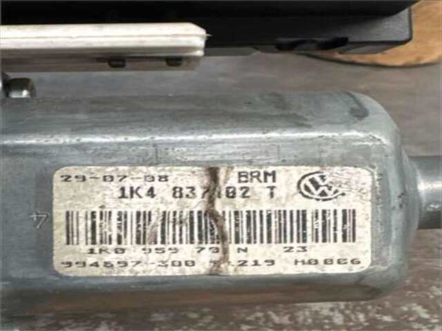 Foto 3ª: Elevalunas Eléctrico Delantero Izquierdo Volkswagen Golf 2.0 TDI 16V [BKD]