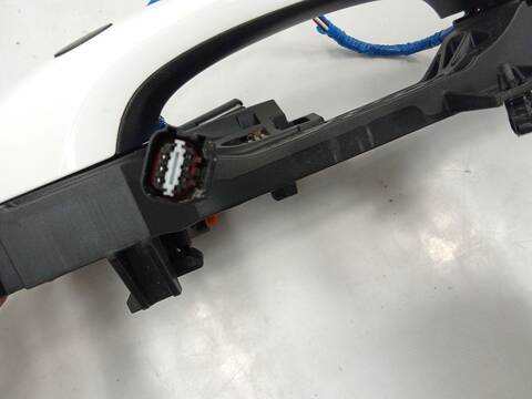 Foto 3ª: Maneta Exterior Delantera Derecha Hyundai Tucson MAXX 2WD T-GDI CAT] 150CV 110KW [G4FP] (2023)