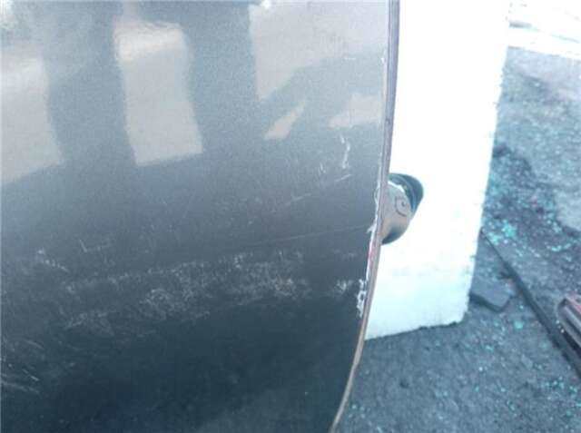 Foto 3ª: Puerta Delantera Derecha Citroen C5 2.0 HDI FAP (136 CV) [RHR]