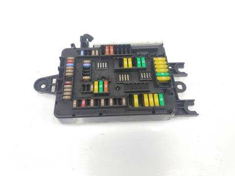 Foto 2ª: Caja Reles Fusibles Bmw Serie 4 418 420D [B47D20A] (2015)