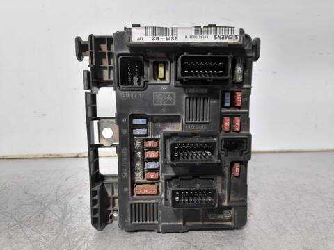 Caja Reles Fusibles Citroen Xsara 1.6 HDI CAT 9HY - DV6TED4) PICASSO 109CV 80KW