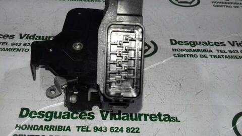 Foto 3ª: Cerradura Puerta Delantera Derecha Ford Focus TREND BERLINA 100CV 74KW [HWDA] (2007)