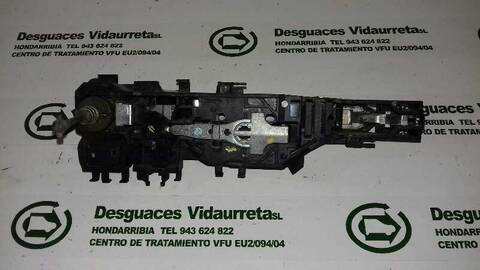 Foto 2ª: Maneta Exterior Delantera Izquierda Renault Megane 1.5 DCI DIESEL 106CV 78KW FAMILIAR II FAMILIAR [K9K P7] (2006)