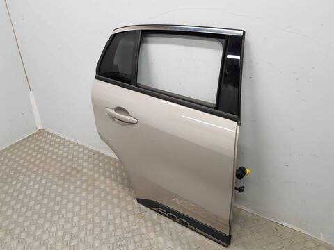 Foto 2ª: Puerta Trasera Derecha Fiat 600 VERSION INDEFINIDA