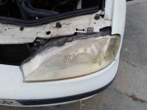 Foto 4ª: Faro Izquierdo Renault Megane 1.6E EUROPA HATCHBACK BERLINA 64CV 47KW I BERLINA HATCHBACK BA0) [F8Q N6] (2000)