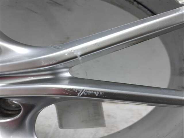 LLanta Chapa Porsche 718 350 CV 257KW