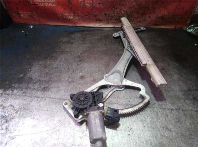 Foto 2ª: Elevalunas Eléctrico Delantero Izquierdo Mercedes Clase E 180 E 290 TURBO-D (210.017) [OM 602.982]