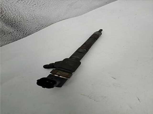 Foto 3ª: Inyectores Opel Corsa 1.3 COSMO [1.3 LTR. - 66 KW 16V CDTI CAT (Z 13 DTH - L4I)]