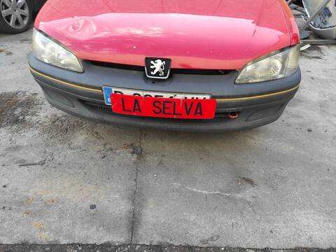 Foto 1ª: Paragolpes Delantero Peugeot 106 HDZ (1996)