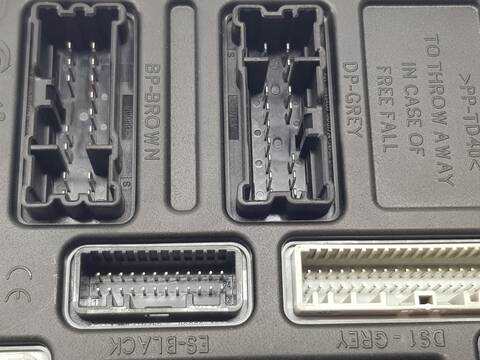 Foto 2ª: Centralita Motor ECU Renault Arkana TECHNO