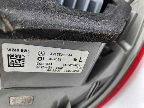 Foto 4ª: Piloto Trasero Izquierdo Mercedes Clase B 150 B 180 CDI BE 246.200) 109CV 80KW [651901] (2013)