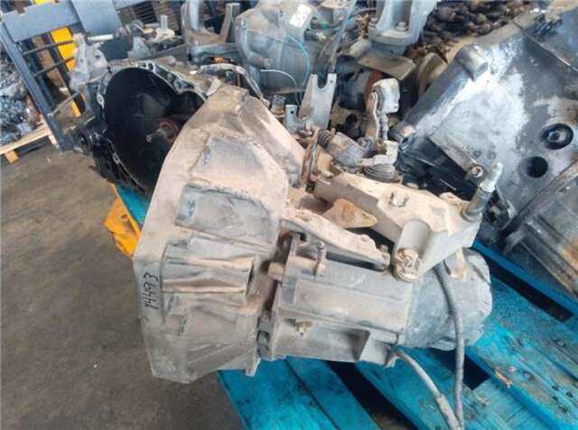 Foto 2ª: Caja Cambios Renault Clio 1.5 AUTHENTIQUE [1.5 LTR. - 50 KW DCI DIESEL] [K9K714]