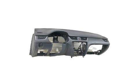 Foto 1ª: Salpicadero Skoda Octavia CLH BERLINA (2013)