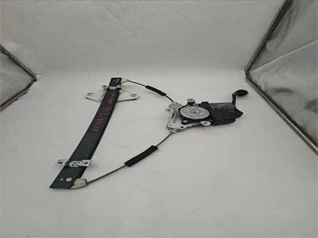 Elevalunas Eléctrico Delantero Izquierdo Opel Antara 2.0 COSMO 4X4 [2.0 LTR. - 110 KW CDTI CAT (Z 20 DMH - LLW)]