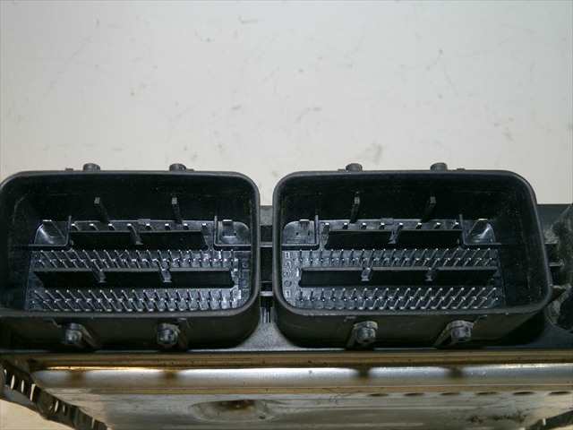 Foto 3ª: Centralita Motor ECU Dacia Lodgy 1.5 DCI 2012- [K9KU8] (2019)
