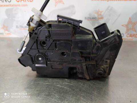 Foto 3ª: Cerradura Puerta Trasera Derecha Skoda Fabia AMBITION 75CV 55KW [CAY] (2011)