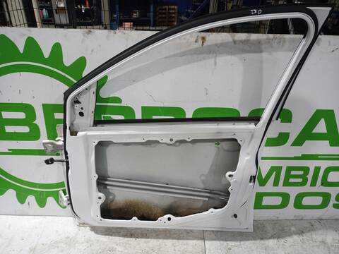 Foto 2ª: Puerta Delantera Derecha Ford Fiesta AMBIENTE 68CV 50KW (2007)