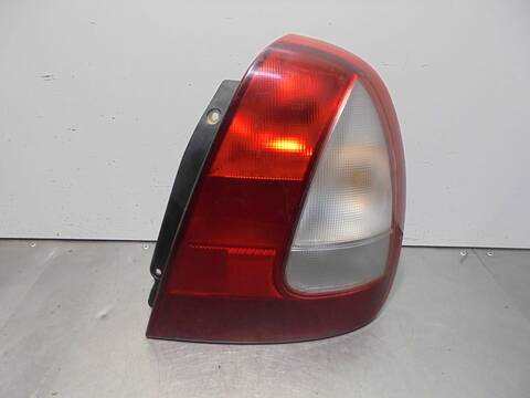Foto 1ª: Piloto Trasero Derecho Daewoo Nubira 1.6 CAT BERLINA 106CV 78KW [A16DMS] (1999)
