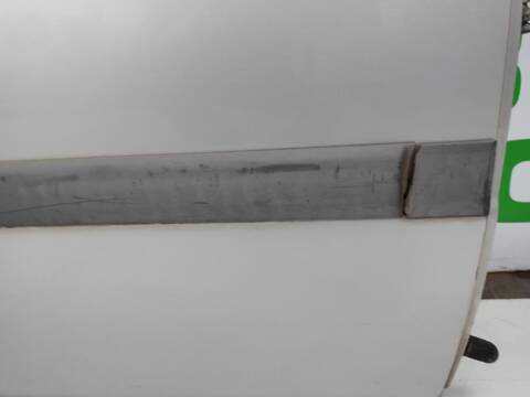 Foto 3ª: Puerta Trasera Derecha Opel Astra 1.6 16V 101CV [X16XEL] (1998)