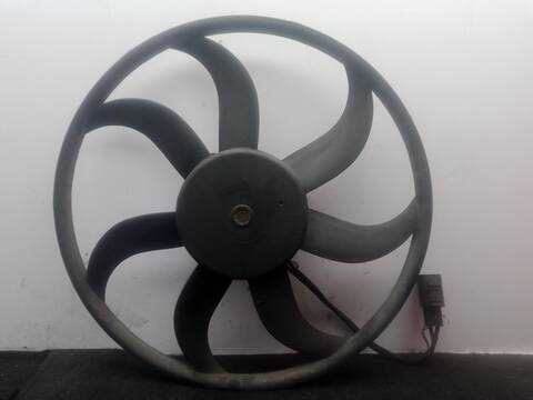 Foto 1ª: Electroventilador Mercedes Clase R 280 R 320 CDI 4-MATIC 251.022 251.122) 224CV 165KW [OM 642.950] (2006)