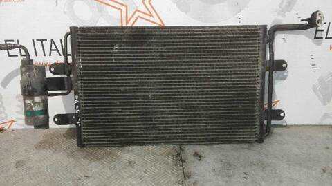 Foto 1ª: Radiador Calefaccion A.A. Ford Fiesta BLACK EDITION 82CV 60KW [SNJB] (2015)