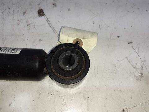 Foto 2ª: Amortiguador Trasero Derecho Mercedes Clase V 200 136CV 100KW (2014)