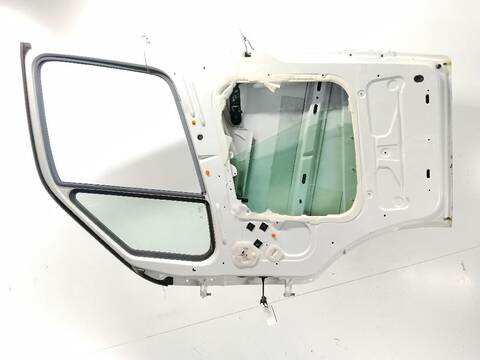 Foto 3ª: Puerta Delantera Derecha Mercedes Sprinter VERSION INDEFINIDA (2018)