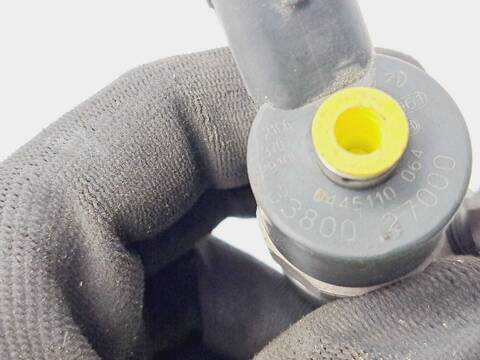 Foto 2ª: Inyectores Hyundai Elantra 2.0 CDRI GLS 4-PTAS.) 2004) 113CV 83KW [D4EA] (2003)