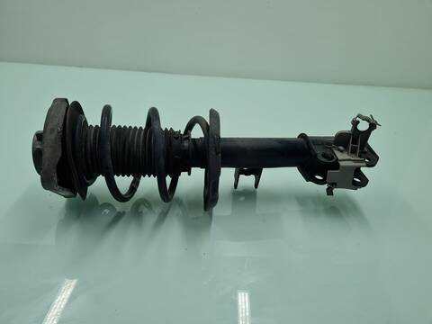 Amortiguador Delantero Izquierdo Mercedes Clase A 140 A 45 AMG 4-MATIC 176.052) 381CV 280KW