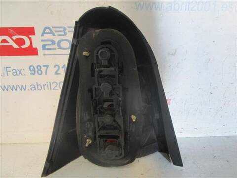 Foto 2ª: Piloto Trasero Derecho Mercedes Clase A 140 1.4 140 168.031) 82CV 60KW [M 166.940] (2002)