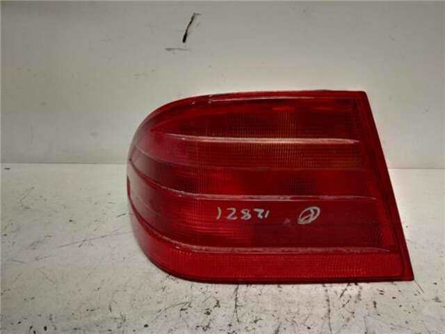 Piloto Trasero Izquierdo Mercedes Clase E 180 E 300 D (210.020)