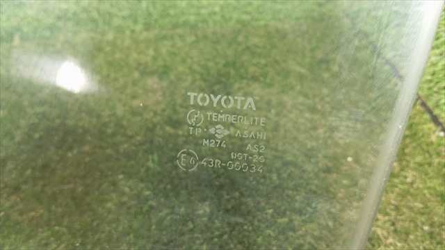 Foto 3ª: Luna Delantera Izquierda Toyota Land Cruiser 4.2 TD HDJ80 24V RHD [1HD-FT] (1997)