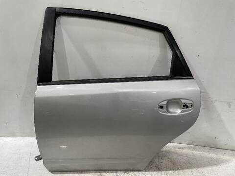 Puerta Trasera Izquierda Toyota Prius BASIS AUT. 78CV