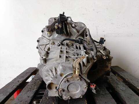Foto 3ª: Caja Cambios Nissan Primera BASICO 2.0 TD CAT 90CV (1996)