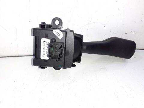 Foto 3ª: Mando Multifuncion Bmw Serie 3 315 318 I BERLINA 118CV 87KW [194E1] (1998)