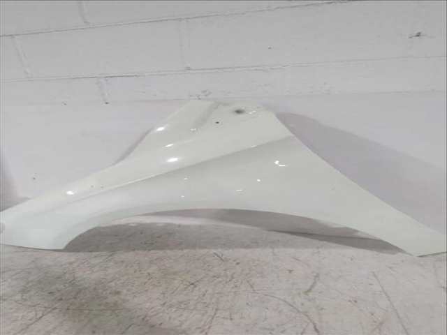 Foto 2ª: Aleta Delantera Izquierda Mercedes Clase B 150 B 180 CDI - D 246.212) 109CV [OM 607.951 (K9K)] (2011)