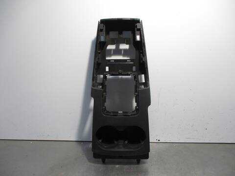 Foto 1ª: Consola Central Audi A3 30 TDI BASICO 115CV 85KW [DDY] (2018)