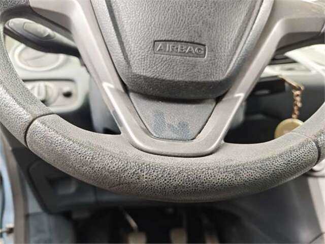 Foto 2ª: Volante Ford Fiesta 1.25 TREND [1.25 LTR. - 60 KW 16V CAT] [SNJB]
