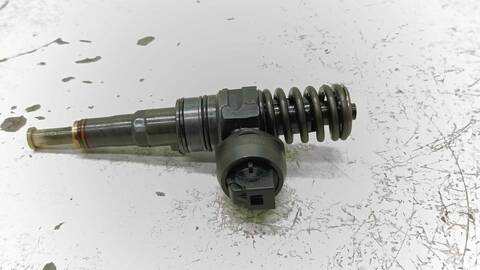 Inyectores Volkswagen Golf 1.9 TDI 105CV 77KW