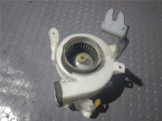 Calefacción Toyota Prius HÍBRIDO BASIS [HÍBRIDO 57 KW ( 1.5 LTR. - 57 CAT)]