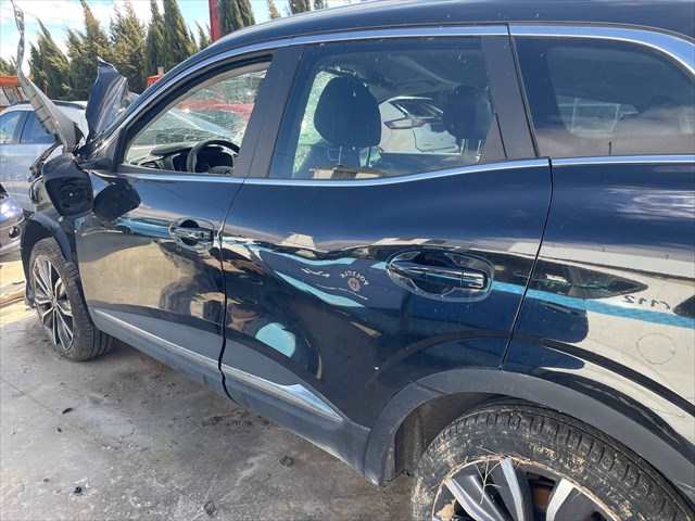 Puerta Trasera Izquierda Renault Kadjar 1.6 DCI 130cv