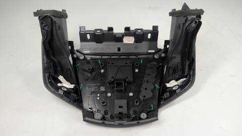 Foto 2ª: Mando Volante Ford Fiesta TREND 75CV 55KW (2016)