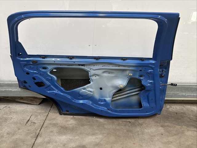 Foto 3ª: Puerta Trasera Izquierda Mini Countryman 112 CV 82KW [N47C16U1 N47C16A] (2011)