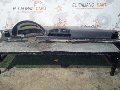 Foto 1ª: Salpicadero Mercedes Clase E 180 E 220 CDI 211.006) BERLINA 150CV 110KW [646961] (2003)