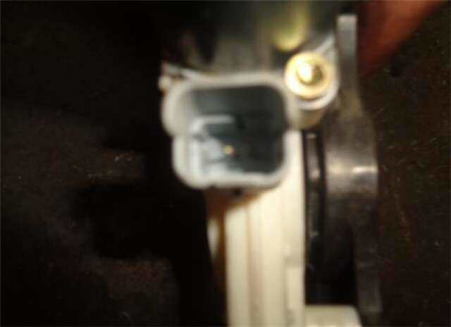 Foto 3ª: Elevalunas Eléctrico Delantero Derecho Peugeot 307 1.6 HDI [9HX (DV6ATED4)]