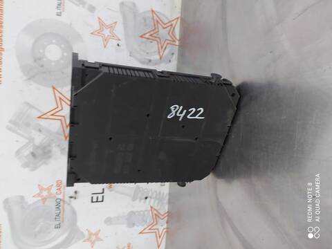 Foto 2ª: Caja Reles Fusibles Citroen C3 FEEL 102CV 75KW [YH01] (2020)