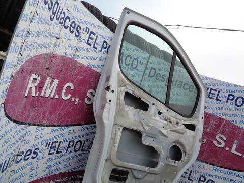 Foto 4ª: Puerta Delantera Izquierda Renault Trafic 2.0 DCI DIESEL CAT 114CV 84KW CAJA CERRADA [M9R E7] (2007)