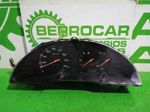 Foto 2ª: Cuadro de Instrumentos Nissan Serena 2.3 LX DIESEL 75CV [LD23] (1992)