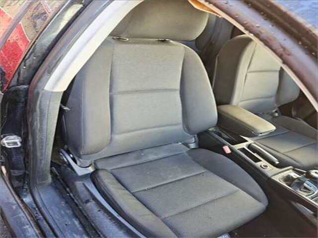 Asiento Delantero Derecho Audi A3 1.6 TDI AMBIENTE [1.6 LTR. - 77 KW TDI]